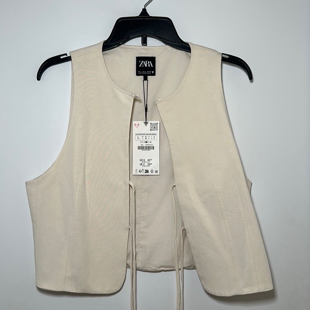 NWT Zara cream tie front vest top size Large